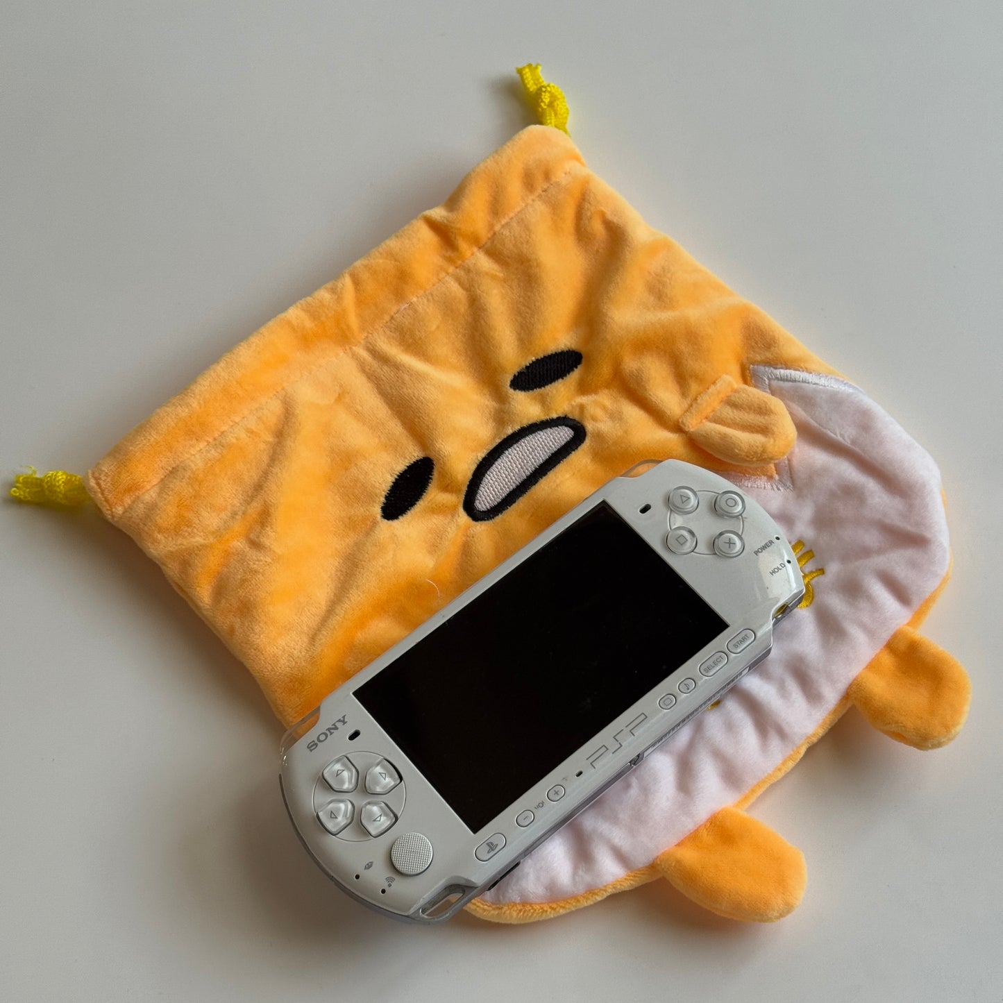 Gudetama pouch