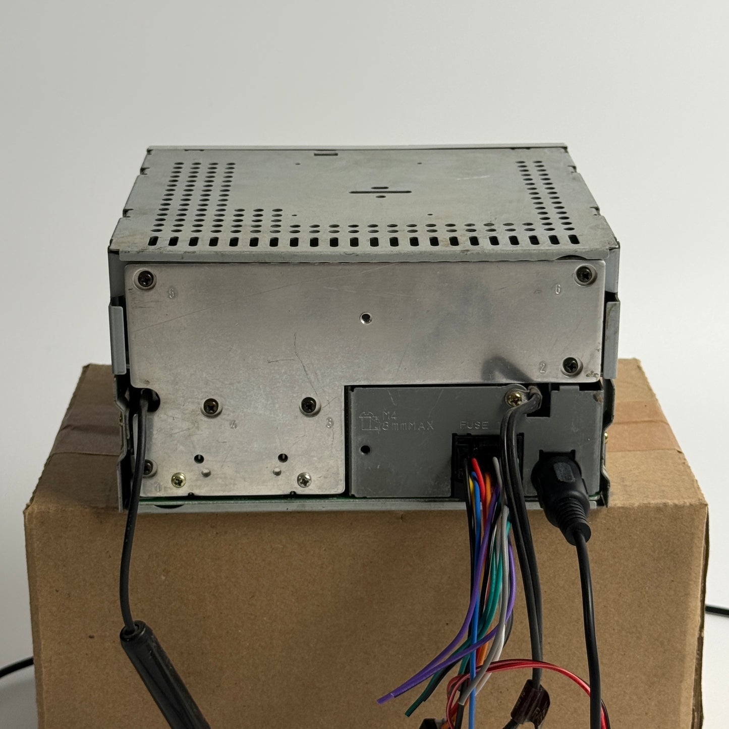 Kenwood DPX-4000 car radio