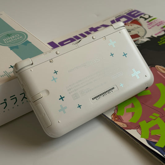 Nintendo 3DS XL Love Plus special edition