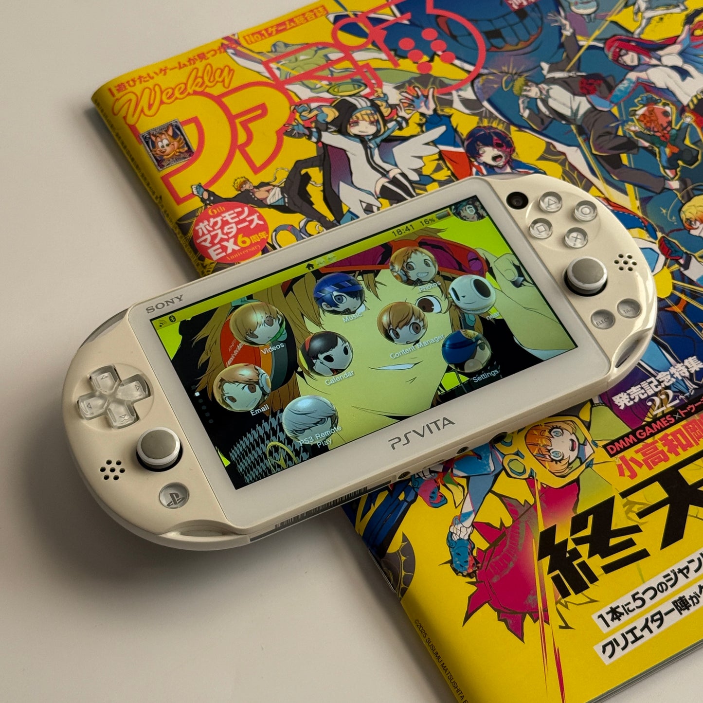 PS vita 2000 Final Fantasy X special edition