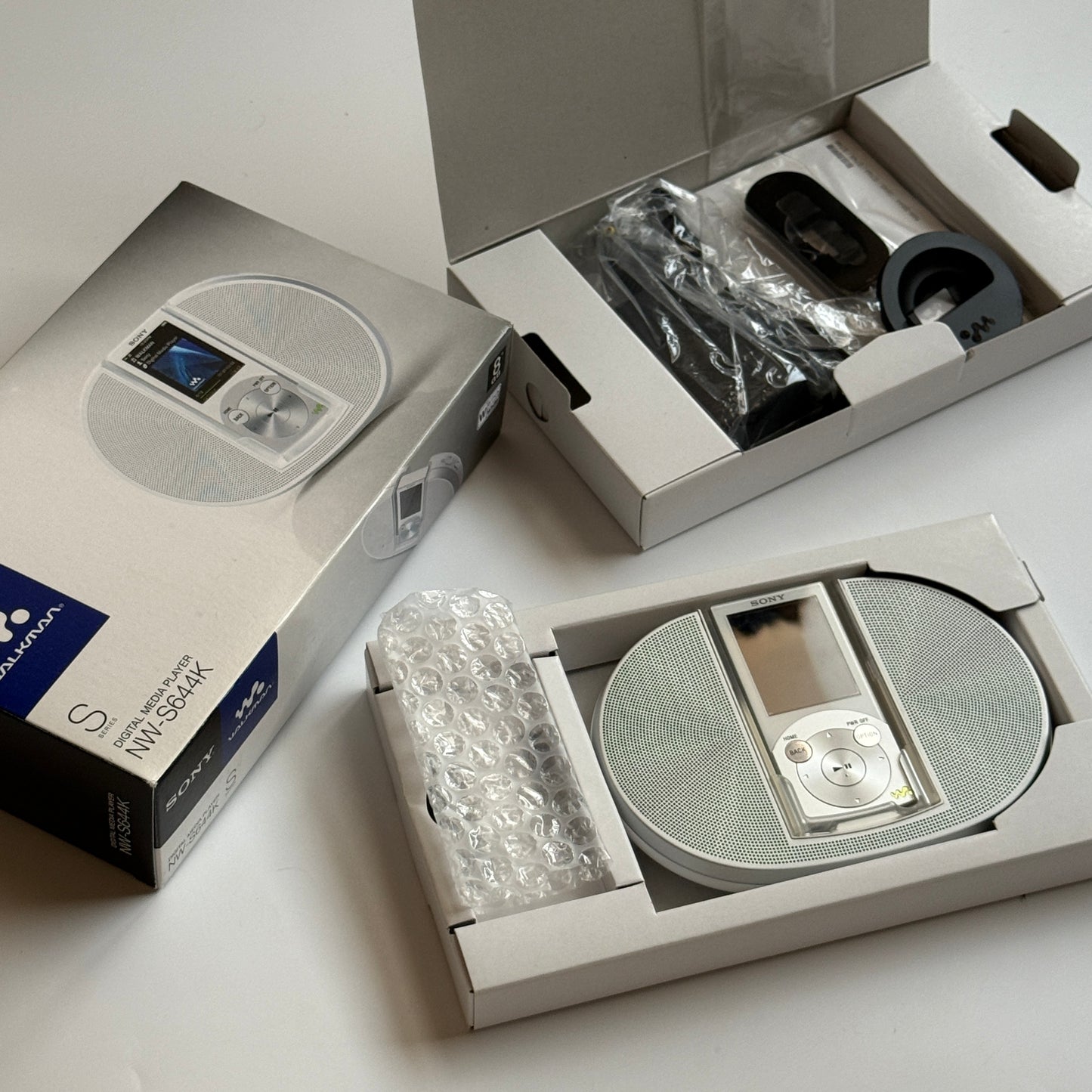 Sony Walkman NW-S644K MP3 player (white)