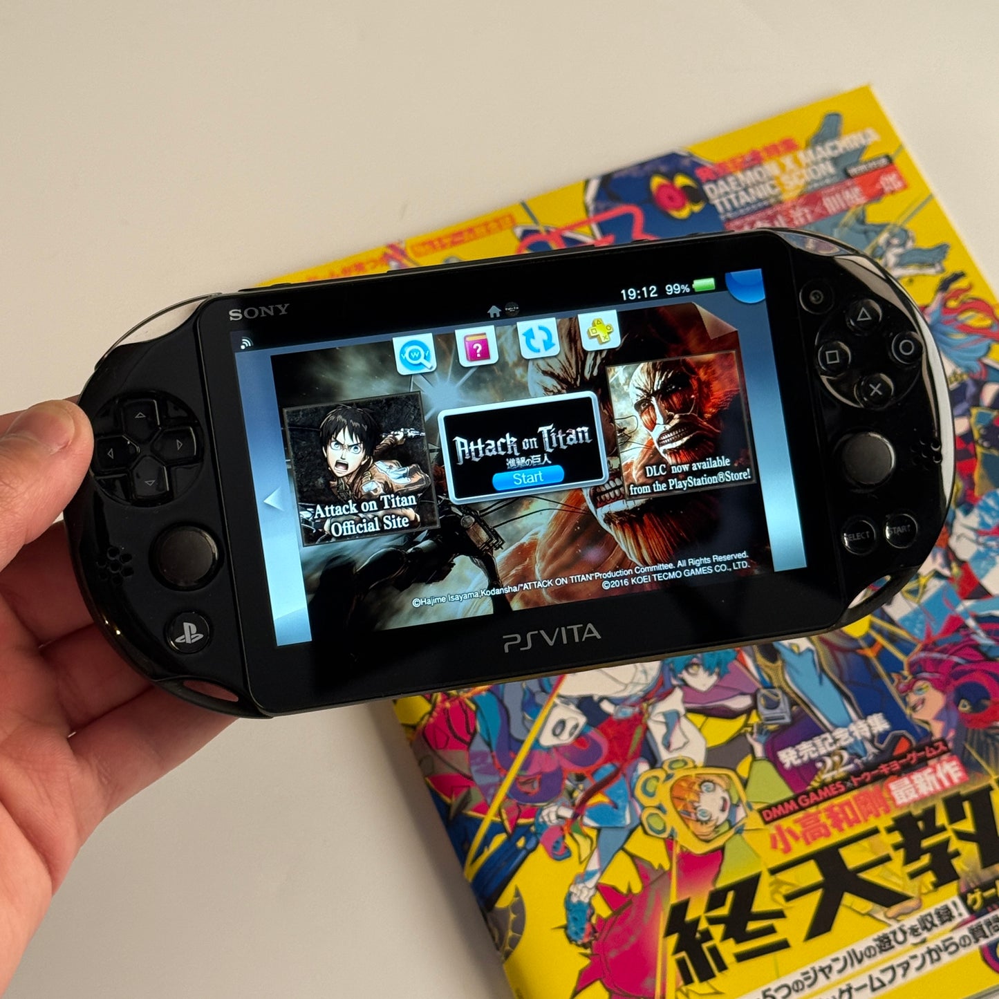 PS vita 2000 (Black)