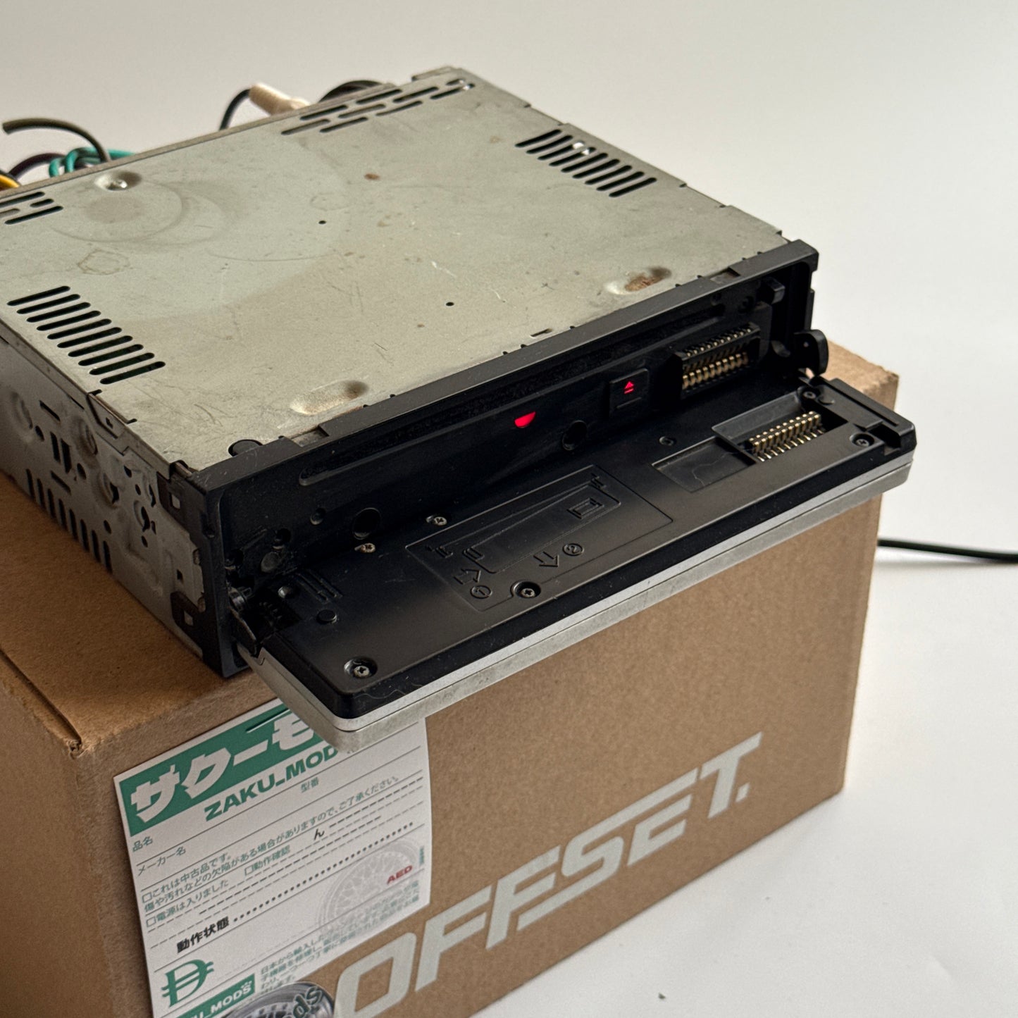 Sony Xplode CDX-FW700 car radio