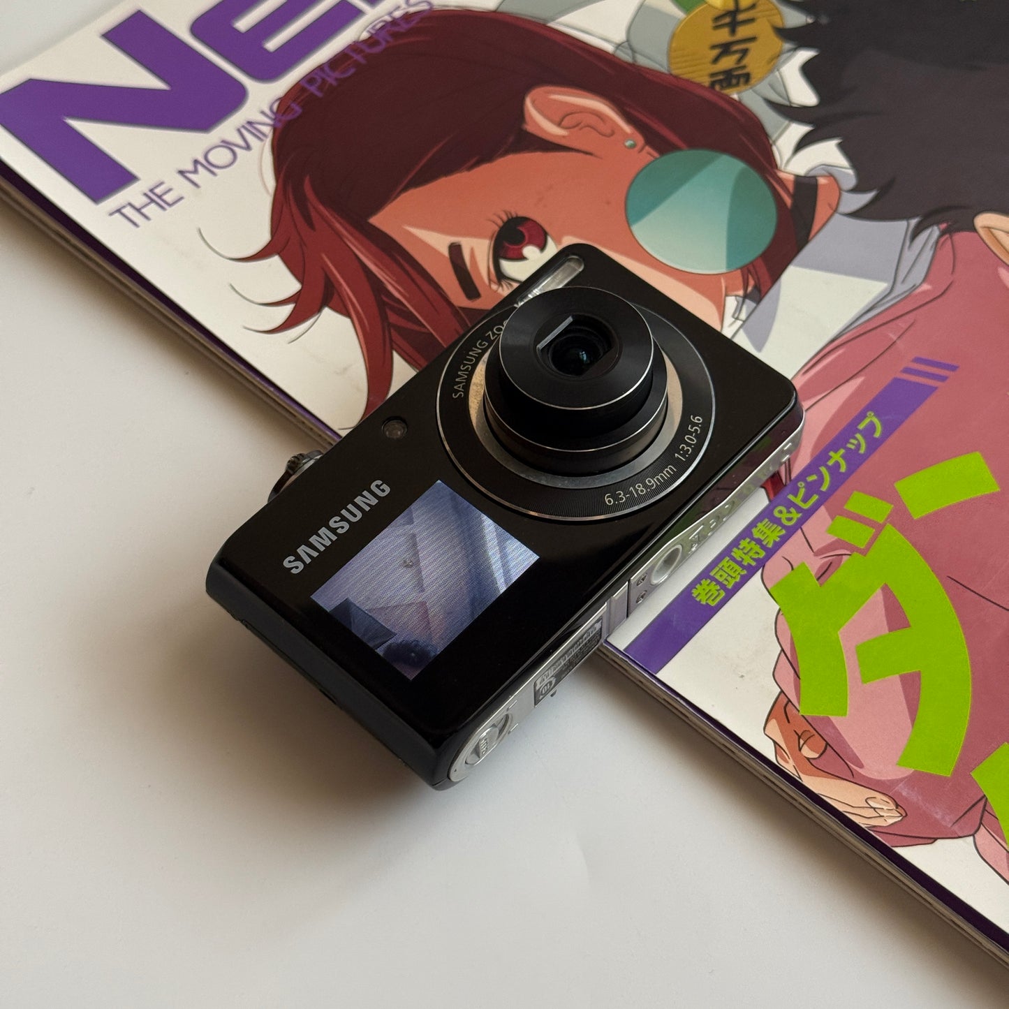 Samsung PL100 Digital Camera