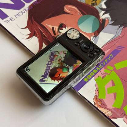 Samsung PL100 Digital Camera