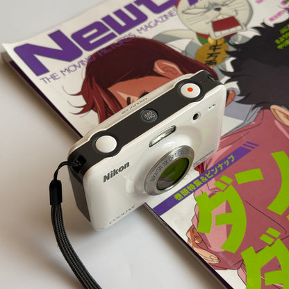 Nikon CoolPix S30