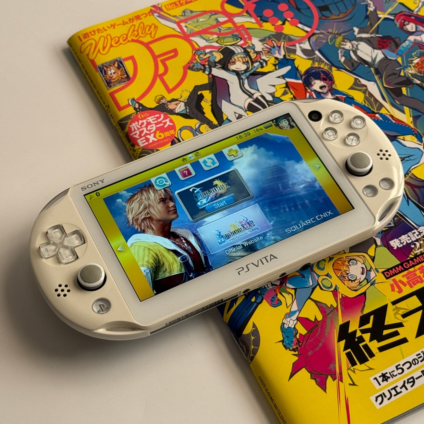 PS vita 2000 Final Fantasy X special edition