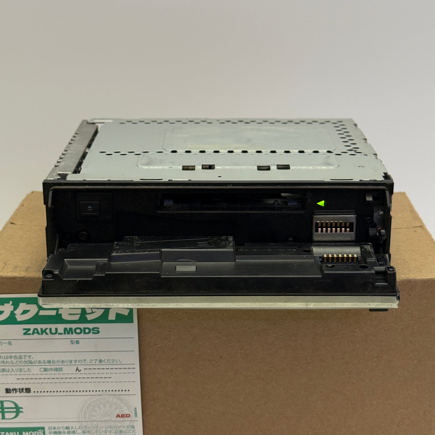 Panasonic CQ-MP5000 single din car radio