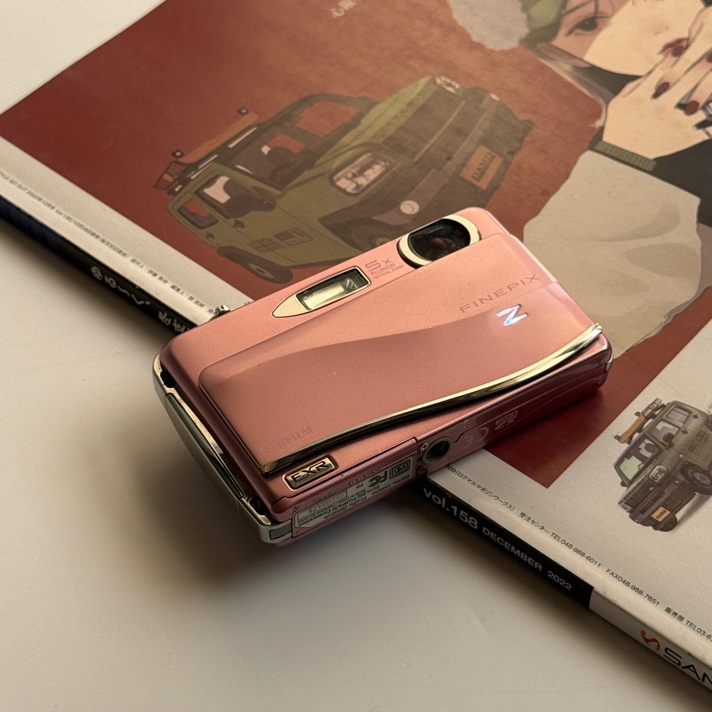 Fujifilm FinePix Z800 EXR Digital Camera