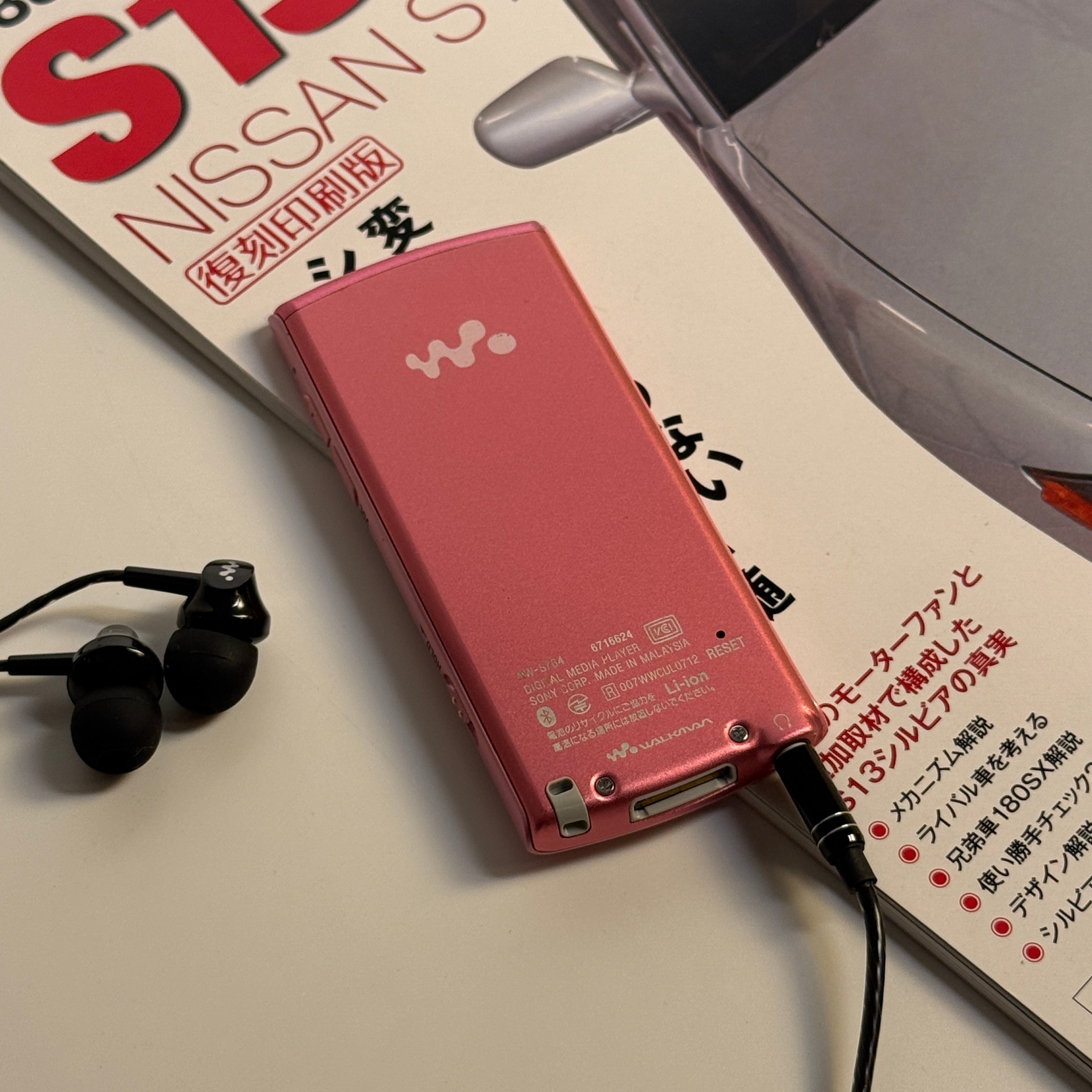 Sony Walkman NW-S764 MP3 player (Pink) – Zaku Mods