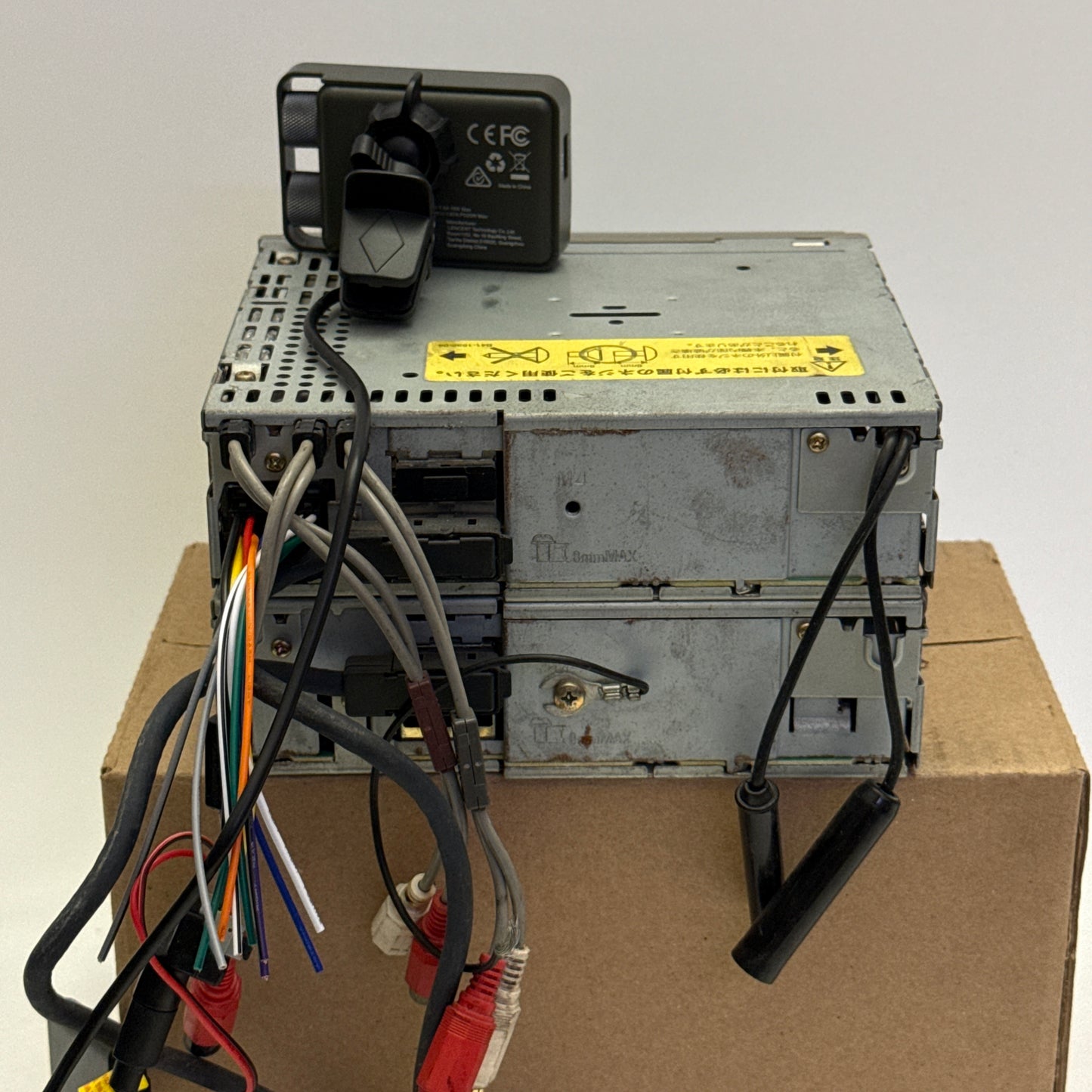 Kenwood M505+ D505 car radio