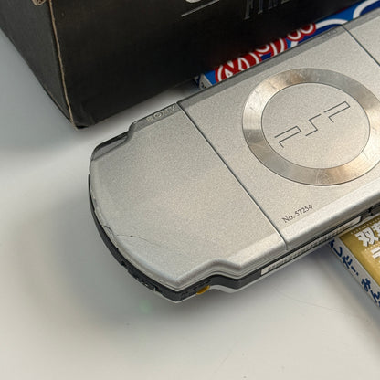 PSP3000 FF Crisis core edition