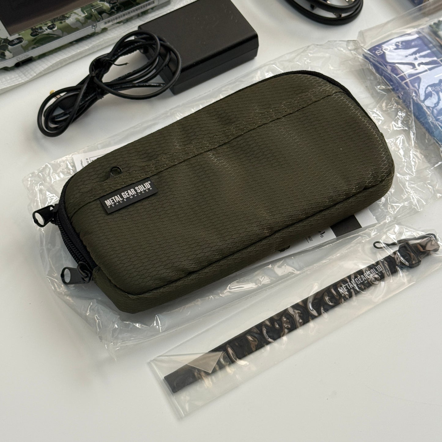 PSP3000 Metal gear solid PW edition