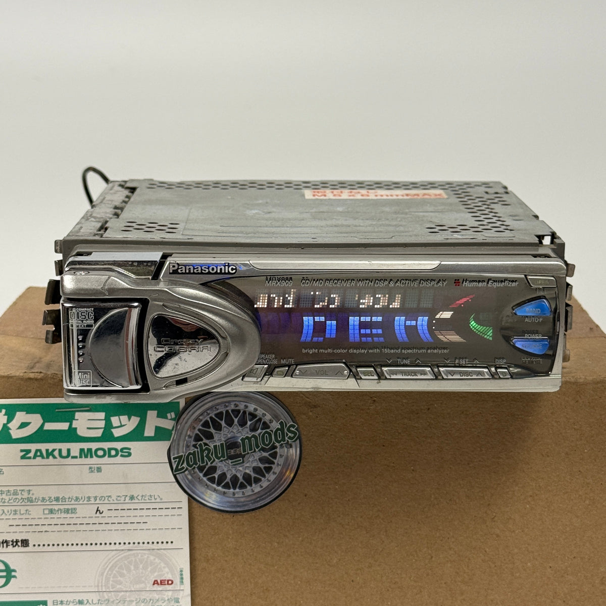 Panasonic MR909 car radio