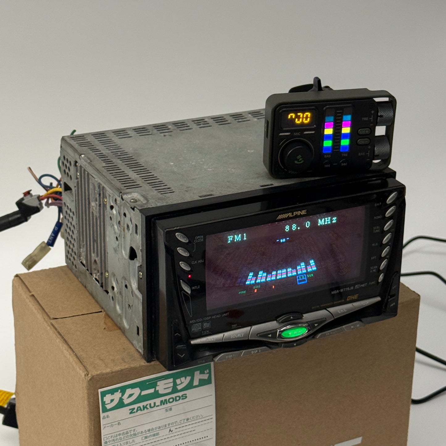 Alpine MDA-W779JB car radio
