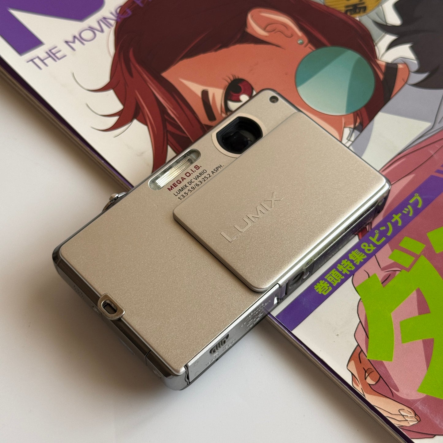 Panasonic LUMIX DMC-FP1 (in box)