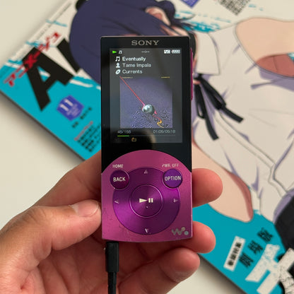Sony Walkman NW-S744 MP3 player (purple) (1)